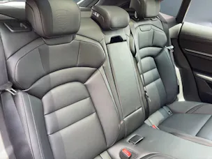Porsche Taycan 4 Cross Turismo