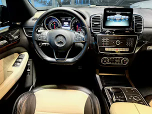 Mercedes-Benz GLE 500 4Matic 9G-Tronic