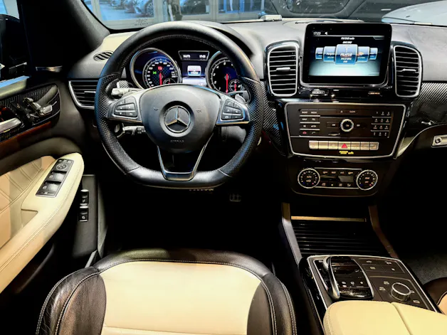 Mercedes-Benz GLE 500 4Matic 9G-Tronic
