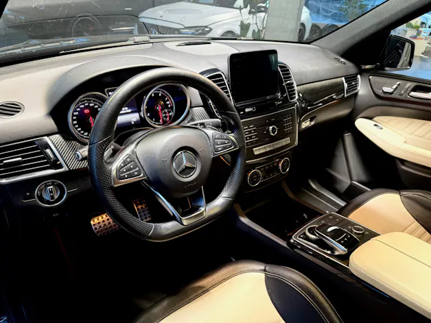 Mercedes-Benz GLE 500 4Matic 9G-Tronic