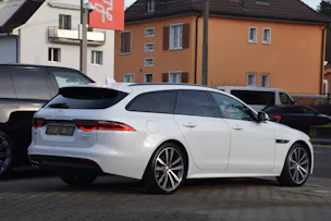 Jaguar XF Sportbrake 20d R-Sport AWD Automatic LIMITED EDITION