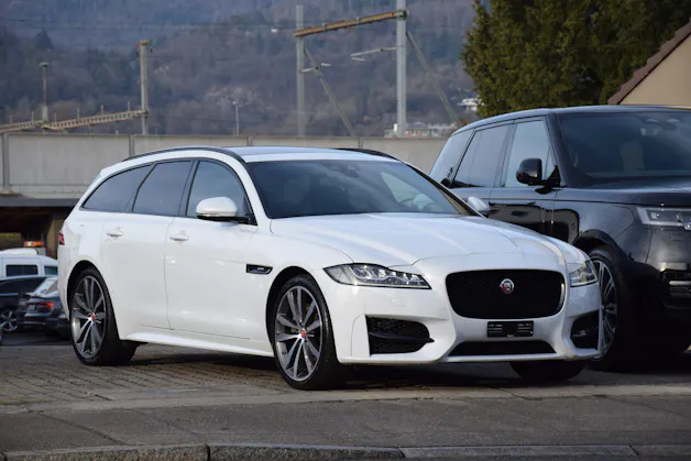 Jaguar XF Sportbrake 20d R-Sport AWD Automatic LIMITED EDITION
