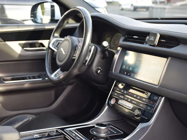 Jaguar XF Sportbrake 20d R-Sport AWD Automatic LIMITED EDITION