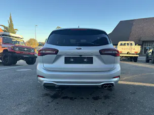 Ford Focus 1.0 MHEV ST-Line Automat