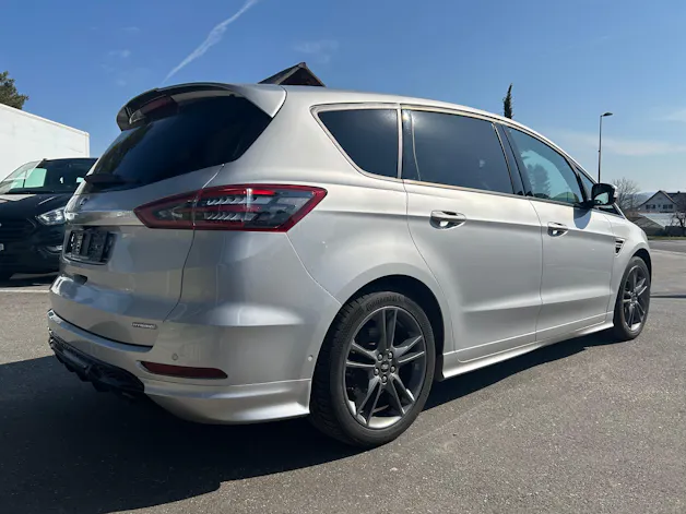 Ford S-Max 2.5 FHEV ST-Line 7Pl