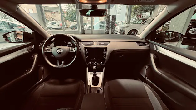 Škoda Octavia Combi 2.0 TDI Ambition DSG