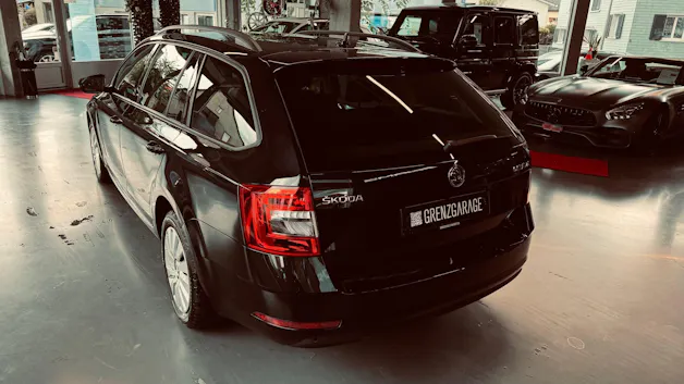 Škoda Octavia Combi 2.0 TDI Ambition DSG