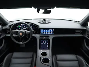 Porsche Taycan 4 Cross Turismo