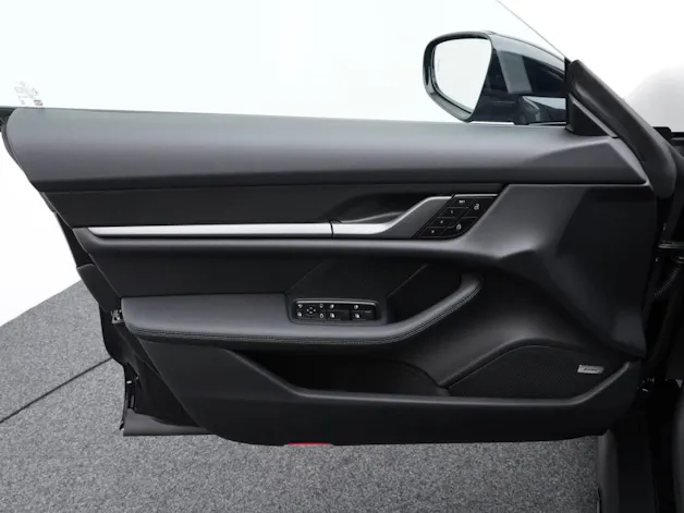 Porsche Taycan 4 Cross Turismo
