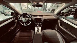 Škoda Octavia Combi 2.0 TDI Ambition DSG