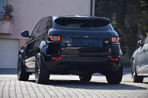 Land Rover Range Rover Evoque 2.0 Si4 HSE Dynamic AT9