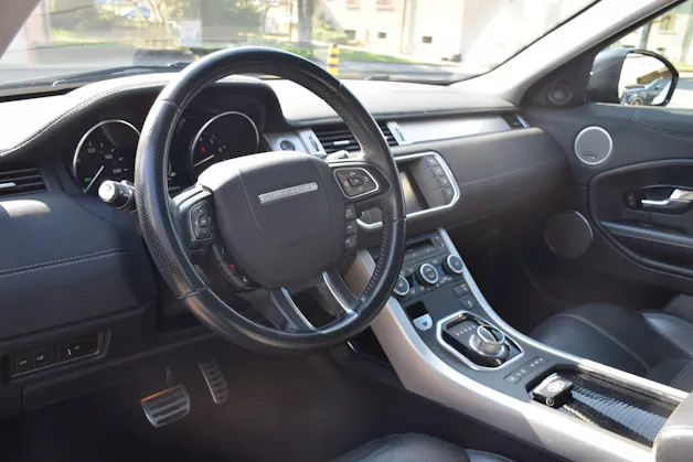 Land Rover Range Rover Evoque 2.0 Si4 HSE Dynamic AT9