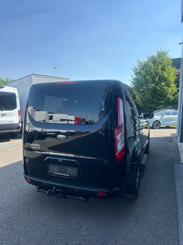 Ford Tourneo Custom 320 L2 2.0 TDCi 170 Titanium X
