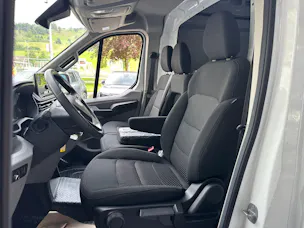 Maxus Deliver 9 2.0D L3H2 FWD Base