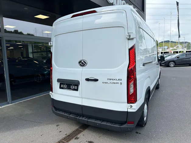 Maxus Deliver 9 2.0D L3H2 FWD Base