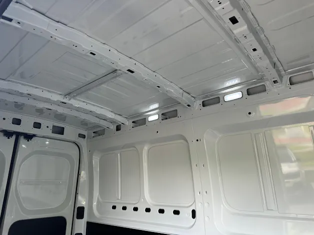 Maxus Deliver 9 2.0D L3H2 FWD Base