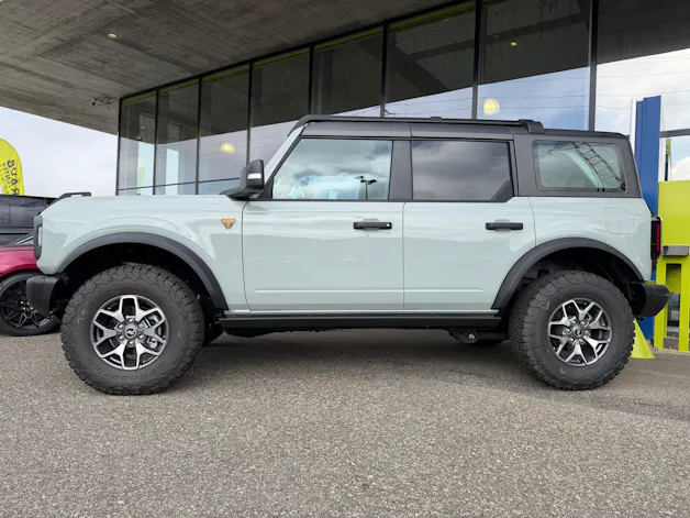 Ford Bronco 2.7 EcoB Badlands e-4WD