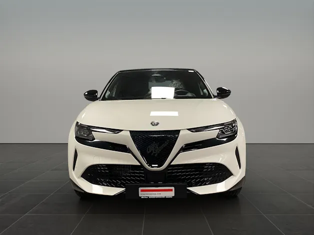 Alfa Romeo Junior 1.2 TI Q4 Tech Sky MY26
