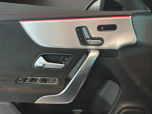 Mercedes-Benz CLA SB 250 AMG Line 4M 7G