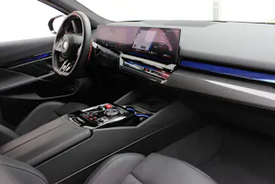 BMW M5 xDrive Touring *Frozen Deep Grey metallic*