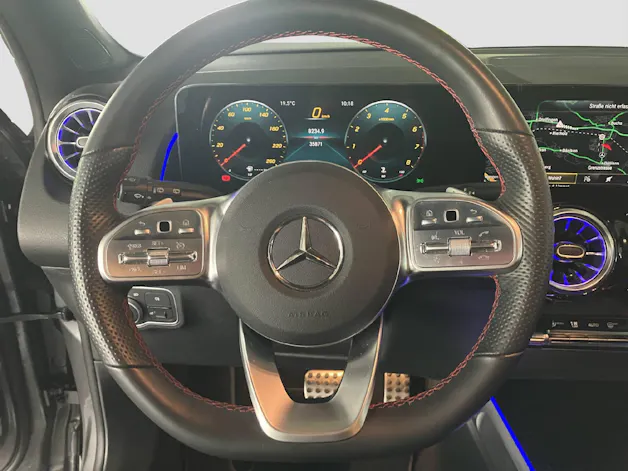 Mercedes-Benz GLB 200 AMG Line