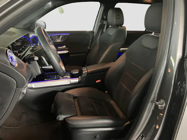 Mercedes-Benz GLB 200 AMG Line