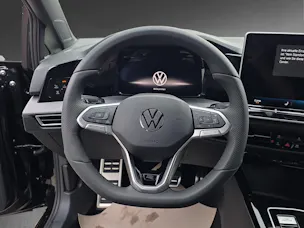 VW Golf 2.0 TSI R-Line DSG 4 Motion