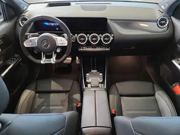 Mercedes-Benz GLA-Klasse H247 GLA 35 AMG 4ma