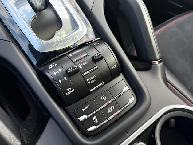 Porsche Cayenne GTS