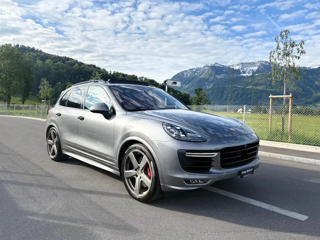 Porsche Cayenne GTS