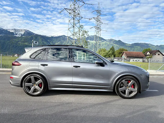 Porsche Cayenne GTS
