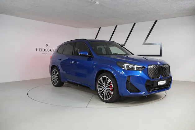 BMW iX1 xDrive 30 M Sport Pro