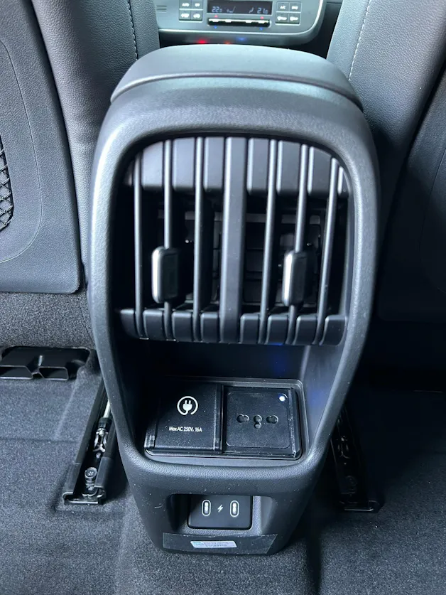 Hyundai Kona EV 65.4 kWh Amplia