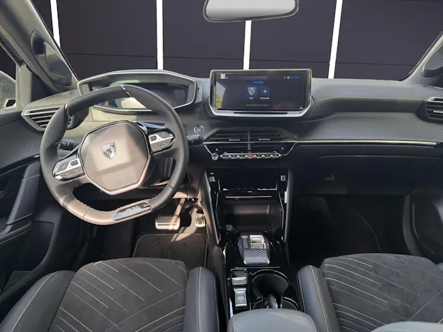 Peugeot 208 1.2 MHEV GT