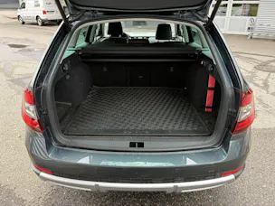 Škoda Octavia Combi 2.0 TDI Scout 4x4 DSG