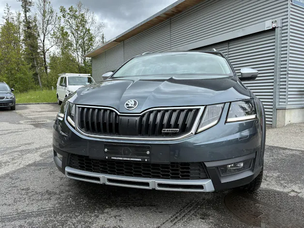 Škoda Octavia Combi 2.0 TDI Scout 4x4 DSG
