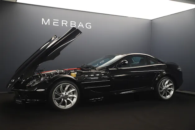 Mercedes-Benz SLR