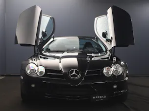 Mercedes-Benz SLR