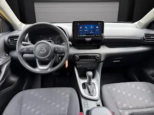 Mazda 2 Hybrid Centre-line