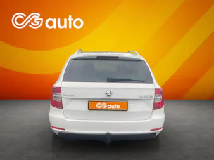 Škoda Superb Combi 1.8 TSI Ambition