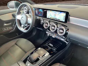 Mercedes-Benz A 200 AMG Line