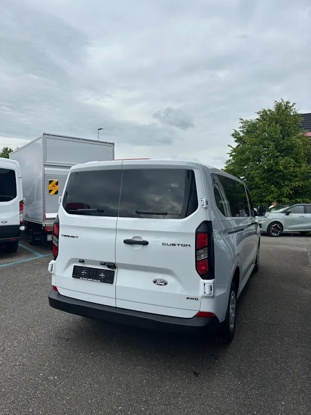 Ford Transit C combi 320 L2 2.0 Eco Trend/170CV/Aut.4x4