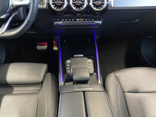 Mercedes-Benz GLB 250 AMG Line 4MATIC