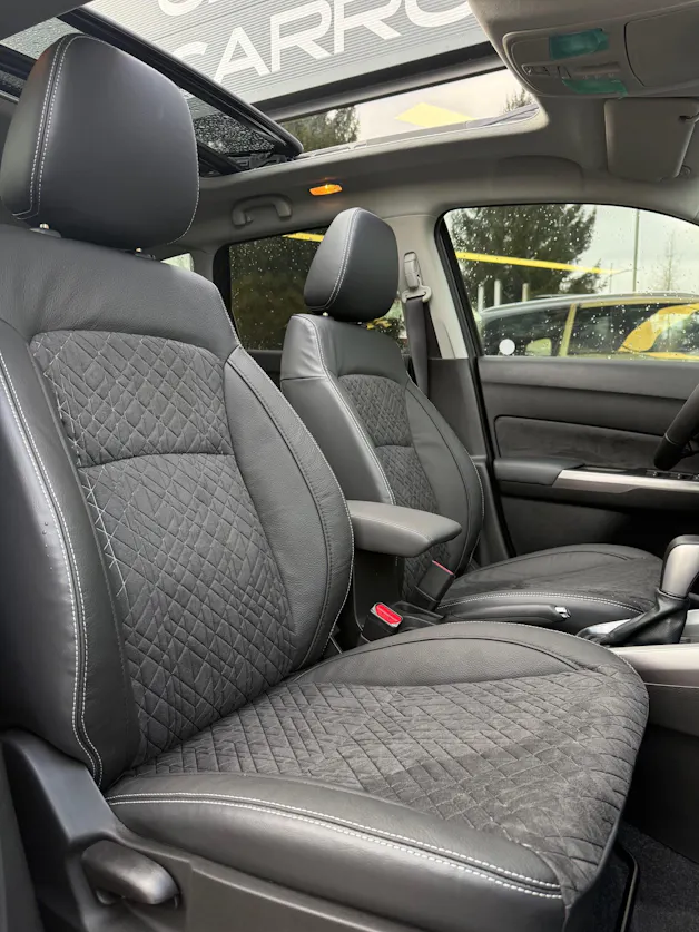 Suzuki Vitara 1.4 Boosterjet Sakura Top 4x4 Hybrid Automatic