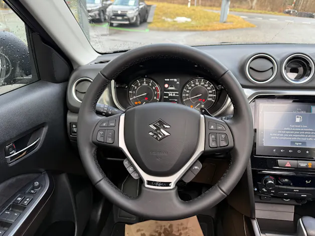 Suzuki Vitara 1.4 Boosterjet Sakura Top 4x4 Hybrid Automatic