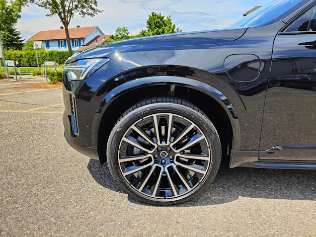VOLVO XC90 T8 eAWD PluginHybrid Black Edition Geartronic