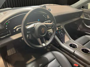 PORSCHE Taycan Turbo S Sport Turismo