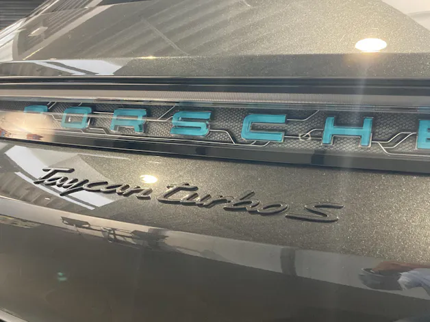 PORSCHE Taycan Turbo S Sport Turismo