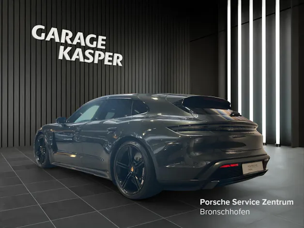 Porsche Taycan Turbo S Sport Turismo