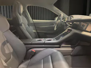 PORSCHE Taycan Turbo S Sport Turismo